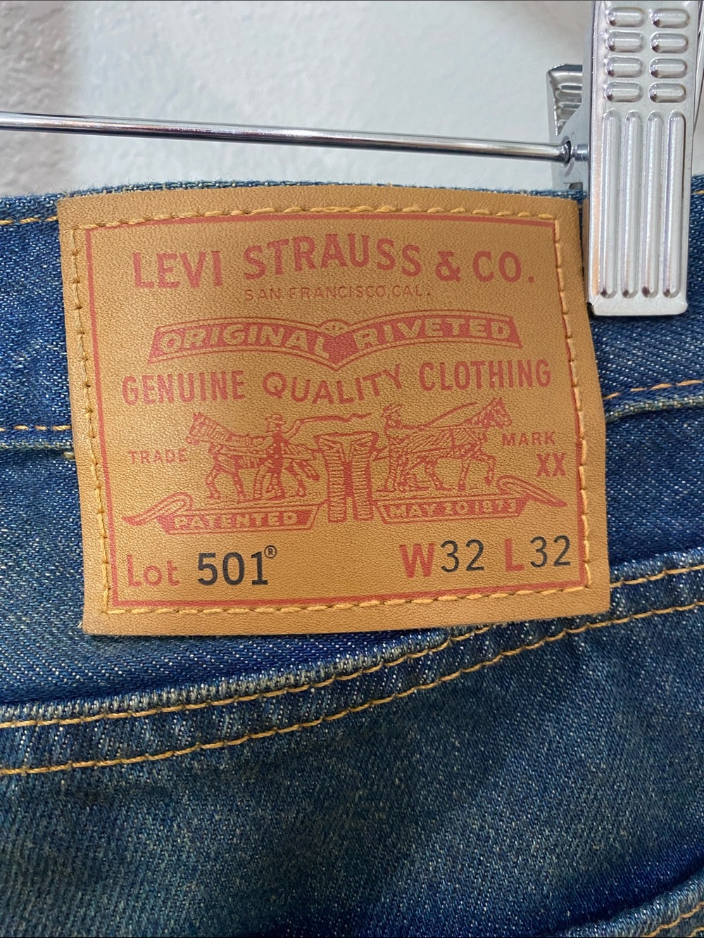 Levi's Men's Green-Blue Straight Jeans with Worn Finish w16 L29 R10 - Picture 2 of 4